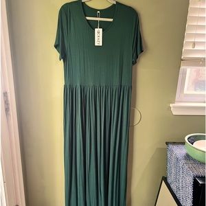Maxi Dress dark green size XXL
